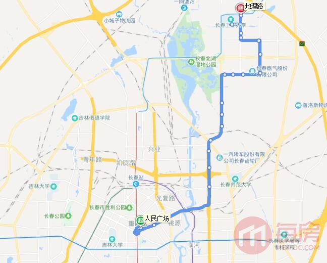 3路b线出发直达北湖核心区域,两条线路仅在进入北湖区域后路线有区别